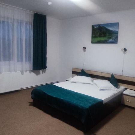 Pensiunea Sorina Casa Alba Moeciu De Sus Εξωτερικό φωτογραφία